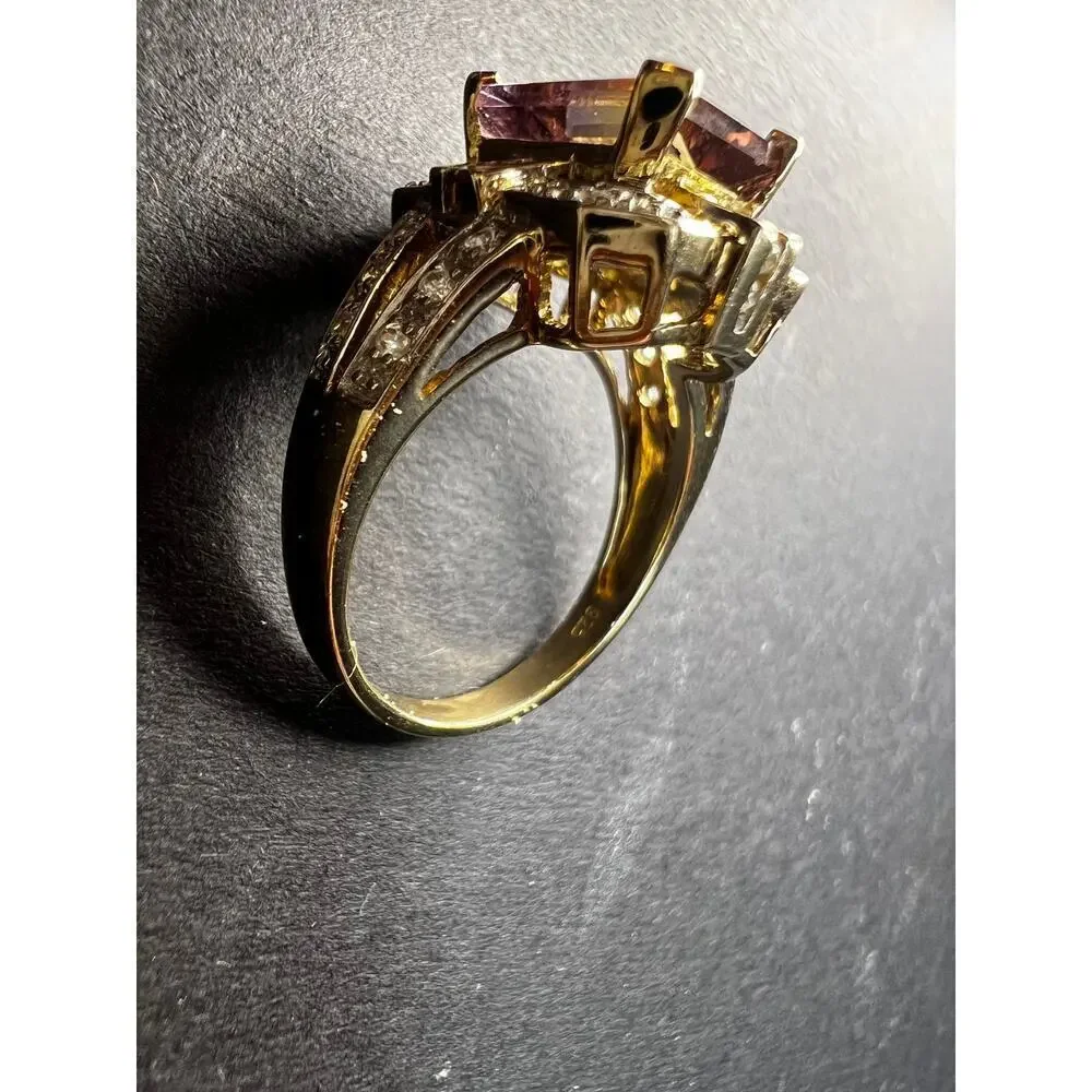 unknown vintage gold